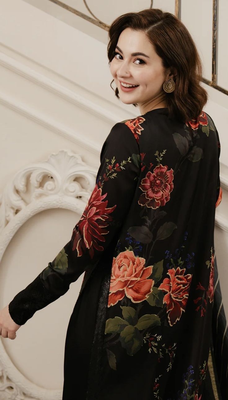 Black Floral Rose 3 piece Suit