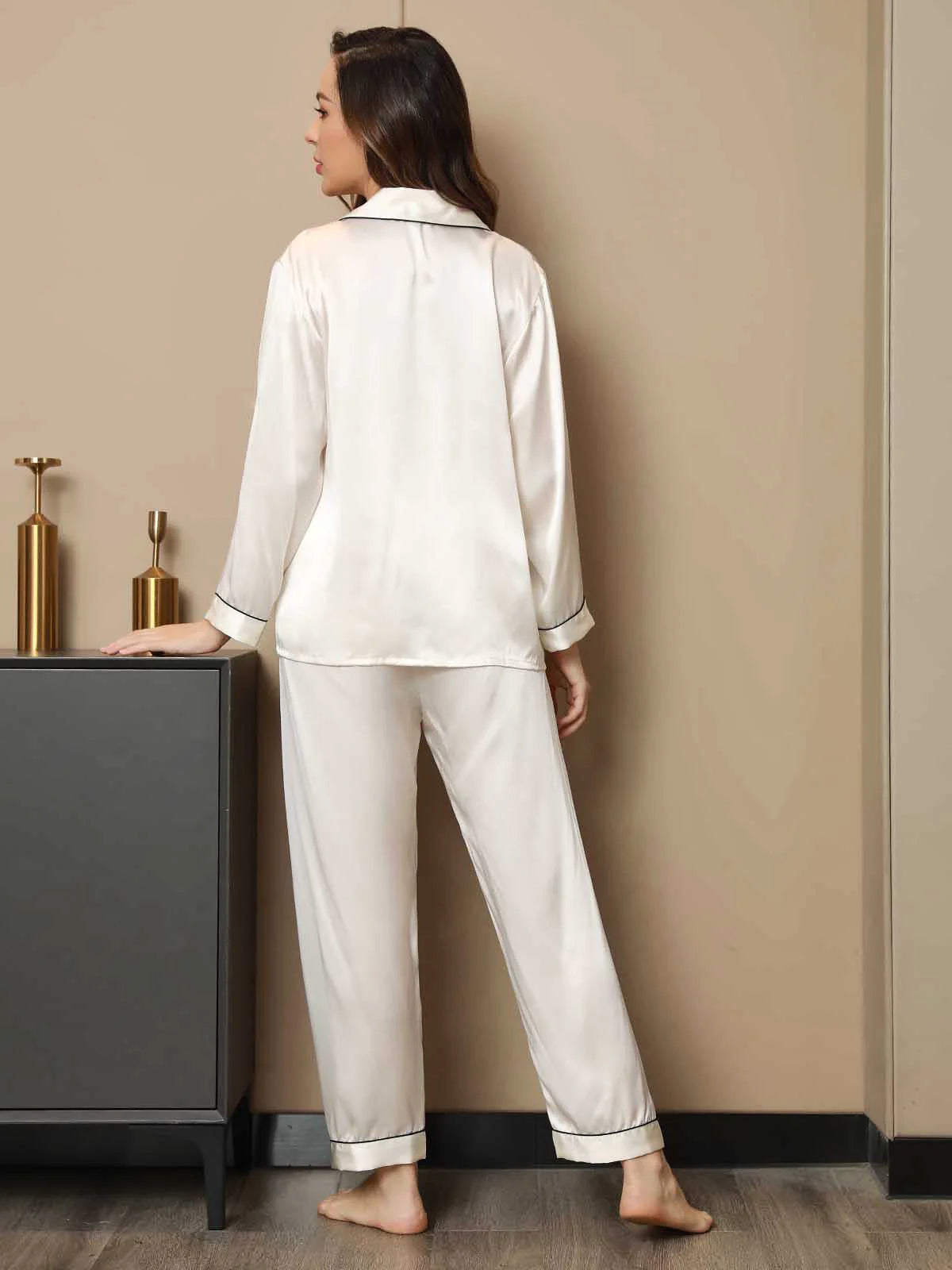 Women’s Satin Silk Sleepwear Pajama Set -White