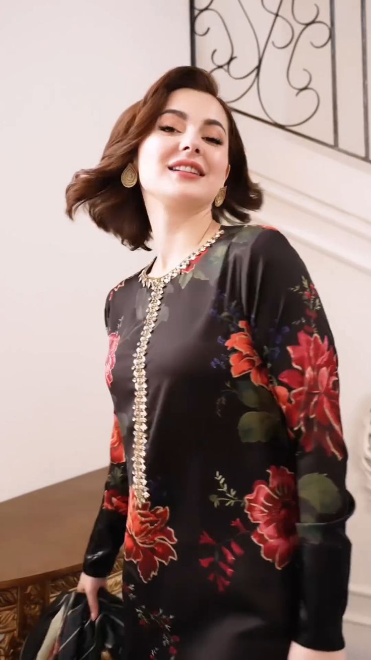 Black Floral Rose 3 piece Suit