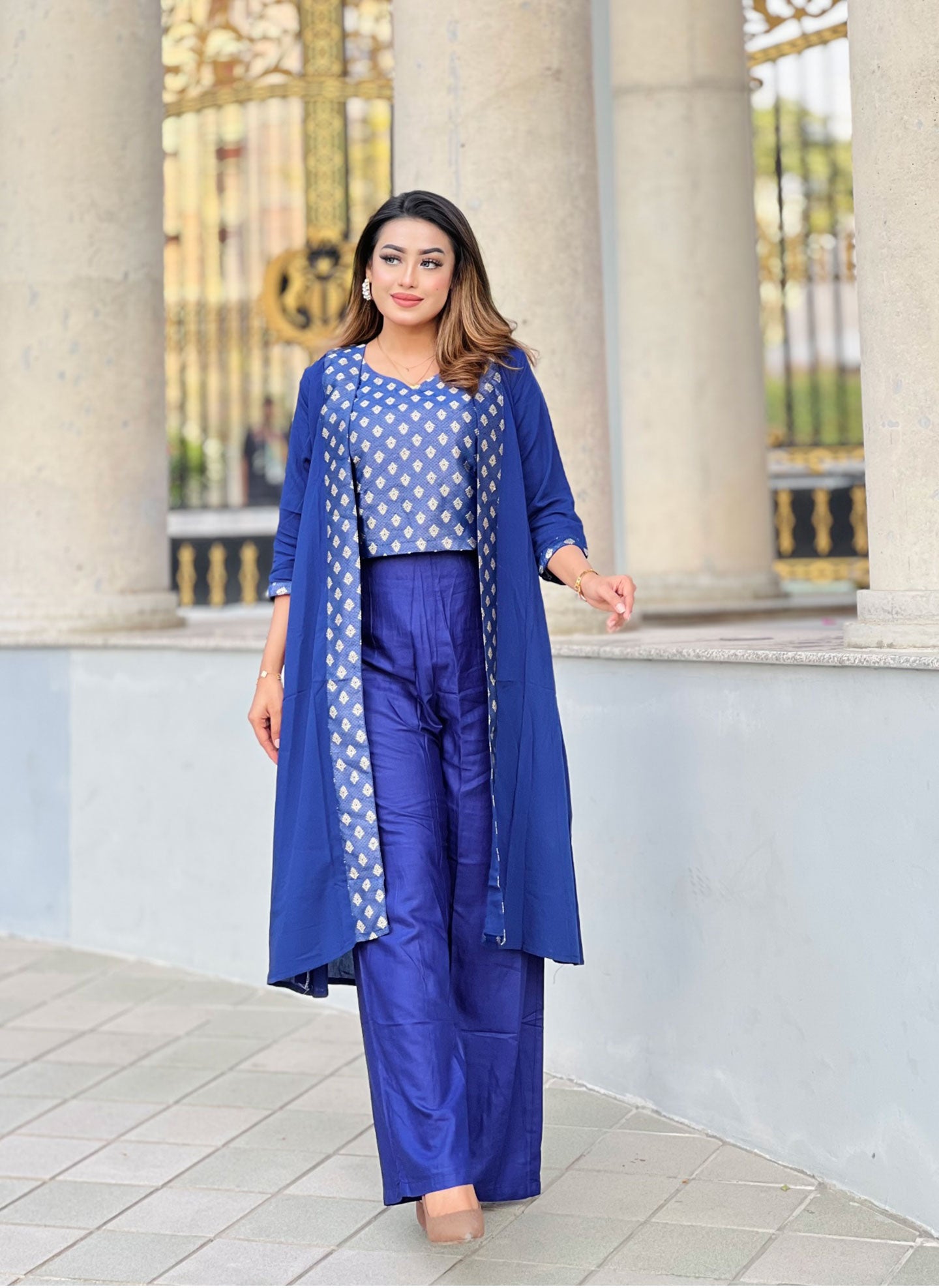 Designer 3 Piece Shrug Set blue