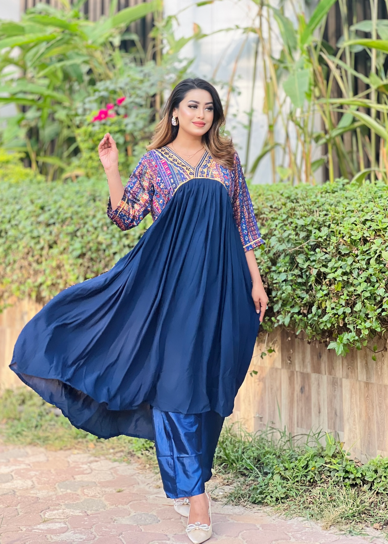 Gujrati Anarkali- Royal Blue